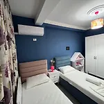 Rent Center 1