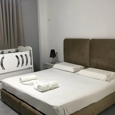 Rent Center 1 Appartamento Elbasan