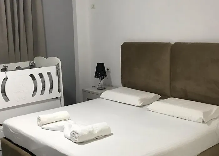Rent Center 1 アパート エルバサン